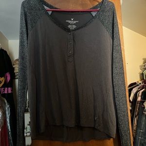American Eagle Long Sleeve blouse